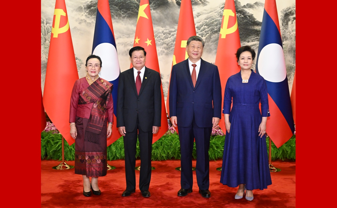 习近平同老挝人民革命党中央总书记、国家主席通伦举行会谈