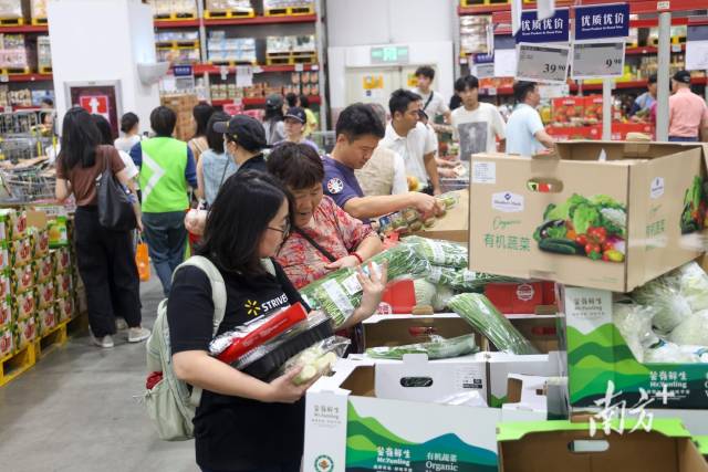 图2：深圳消费场景（所涉品牌与本报道无关）