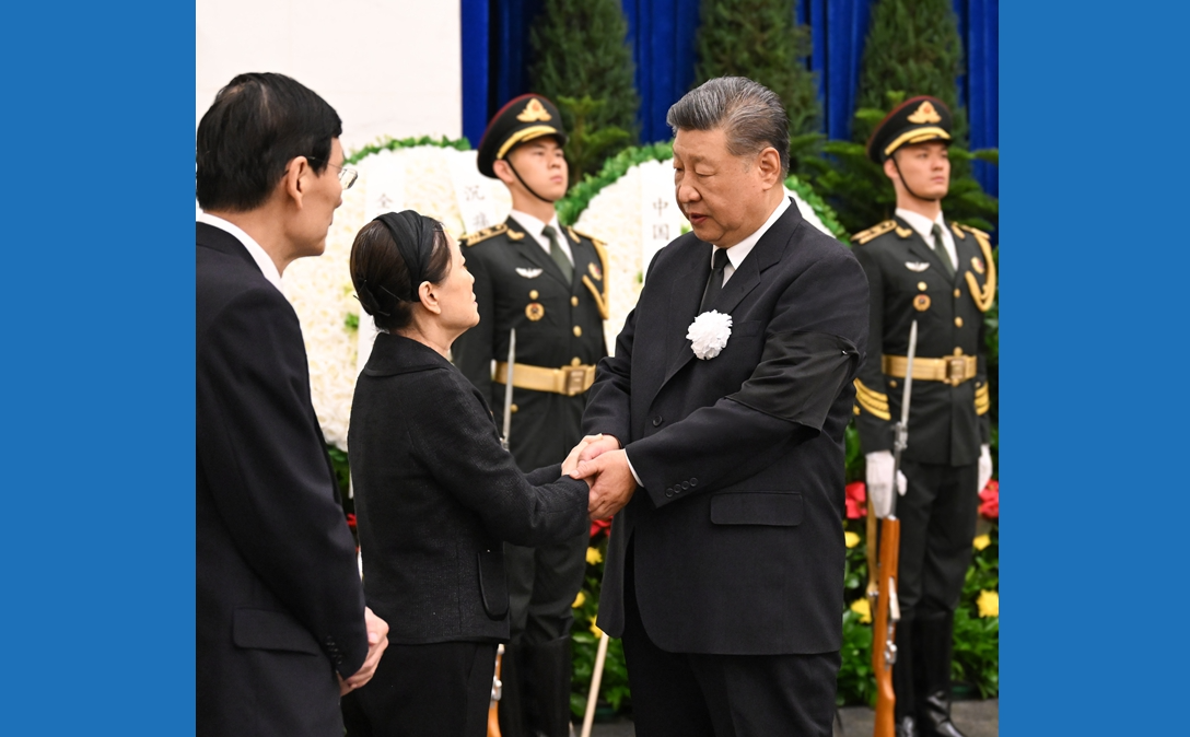 朱镕基同志遗体在京火化 习近平等到八宝山革命公墓送别