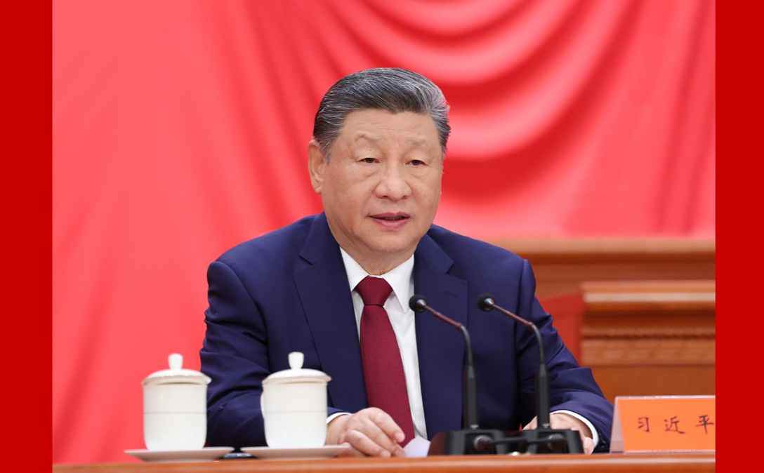 习近平出席纪念中国工农红军长征胜利90周年大会并发表重要讲话