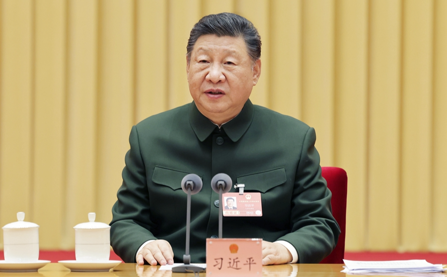 习近平在出席解放军和武警部队代表团全体会议时强调 充分发挥政治建军特有优势 凝心聚力推动国防和军队现代化行稳致远